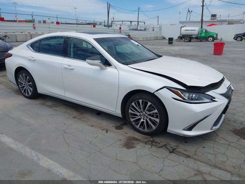 2021 Lexus ES VIN 58ADZ1B19MU096796 IAAI salvage auction — FRONT END, Salvage (California), sold $14,000 on 2026-07-31 (photo 1)