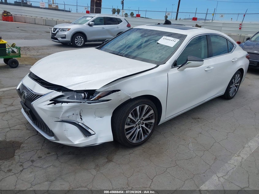 2021 Lexus ES VIN 58ADZ1B19MU096796 IAAI salvage auction — FRONT END, Salvage (California), sold $14,000 on 2026-07-31 (photo 2)