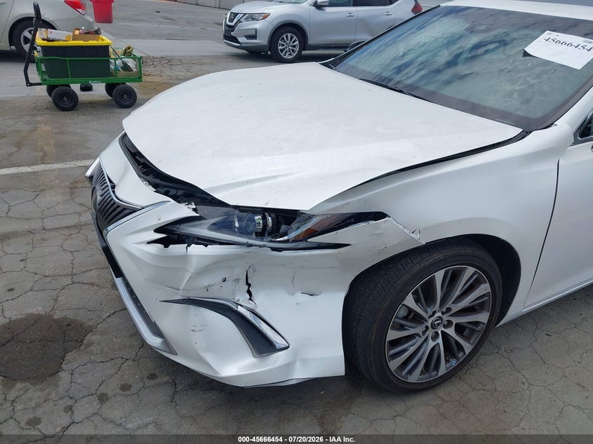 2021 Lexus ES VIN 58ADZ1B19MU096796 IAAI salvage auction — FRONT END, Salvage (California), sold $14,000 on 2026-07-31 (photo 6)