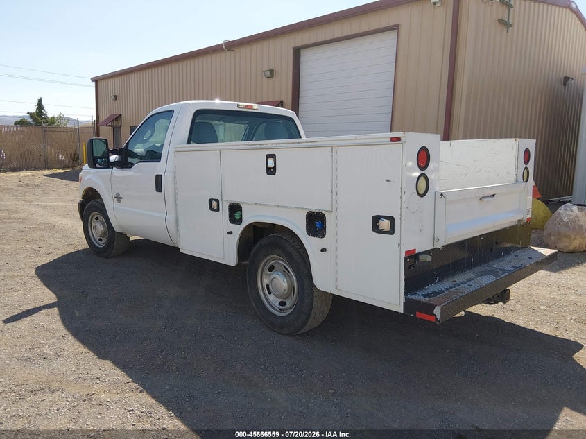 2015 Ford F-250 VIN 1FDBF2AT6FEA04525 IAAI salvage auction — NORMAL WEAR, Sf97 (Nevada), sold $9,100 on 2026-07-30 (photo 3)