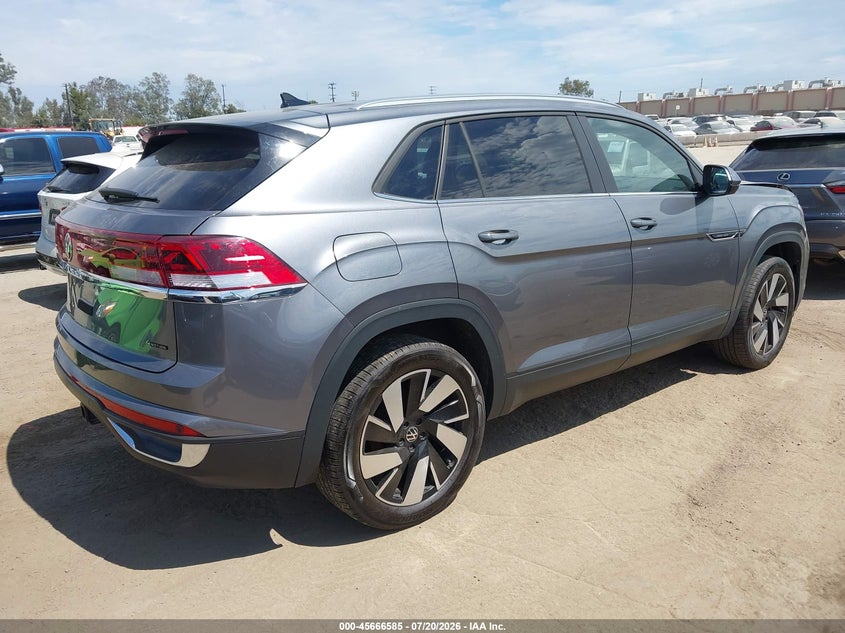 2024 Volkswagen Atlas cross sport VIN 1V2HE2CA2RC236146 IAAI salvage auction — FRONT END, Salvage (California), sold $15,000 on 2026-08-12 (photo 4)