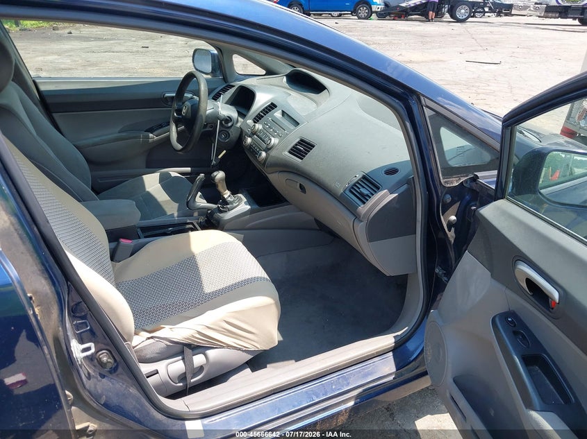 2008 Honda Civic VIN 1HGFA15588L076868 IAAI salvage auction — NORMAL WEAR, Clear (North Carolina), sold $25 on 2026-07-24 (photo 5)