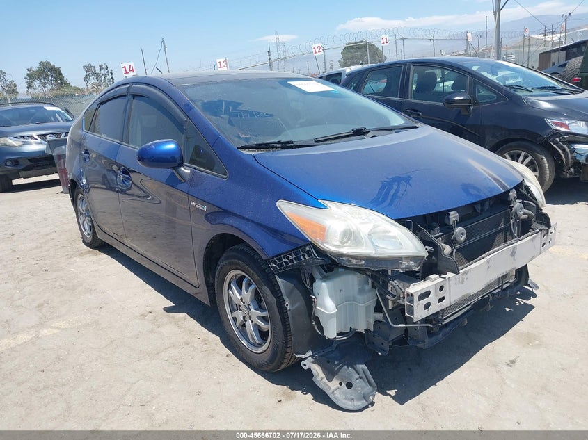 2010 Toyota Prius VIN JTDKN3DU2A0242685 IAAI salvage auction — FRONT & REAR, Salvage (California), sold $1,200 on 2026-07-29 (photo 1)