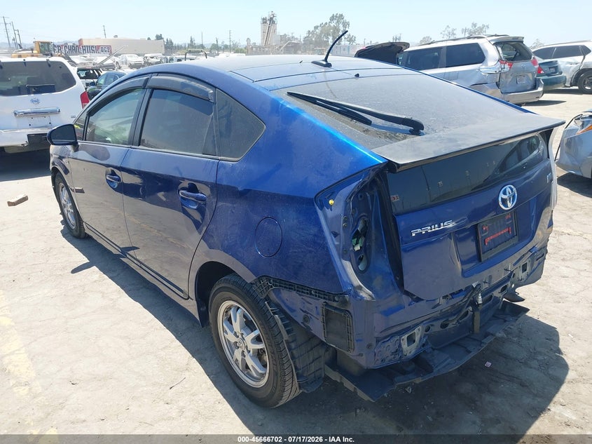 2010 Toyota Prius VIN JTDKN3DU2A0242685 IAAI salvage auction — FRONT & REAR, Salvage (California), sold $1,200 on 2026-07-29 (photo 3)