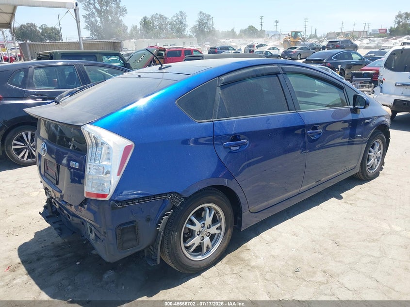 2010 Toyota Prius VIN JTDKN3DU2A0242685 IAAI salvage auction — FRONT & REAR, Salvage (California), sold $1,200 on 2026-07-29 (photo 4)