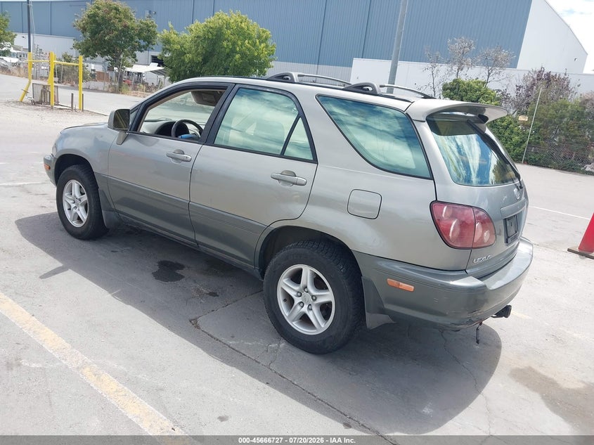 2000 Lexus Rx 300 VIN JT6HF10UXY0100250 IAAI salvage auction — NORMAL WEAR, Clear - Dealer Only (California), sold $400 on 2026-07-29 (photo 3)