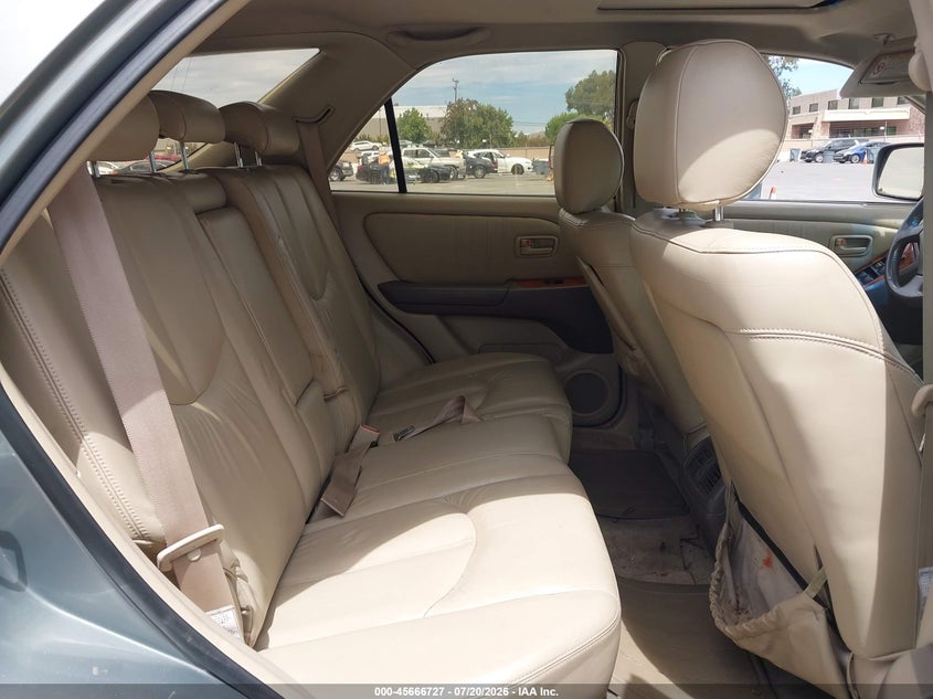 2000 Lexus Rx 300 VIN JT6HF10UXY0100250 IAAI salvage auction — NORMAL WEAR, Clear - Dealer Only (California), sold $400 on 2026-07-29 (photo 8)