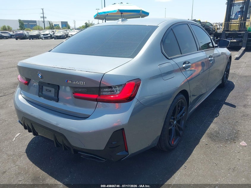 2023 BMW 3er VIN 3MW49FS09P8D40512 IAAI salvage auction — LEFT SIDE, Salvage Title, sold $27,000 on 2026-07-31 (photo 4)