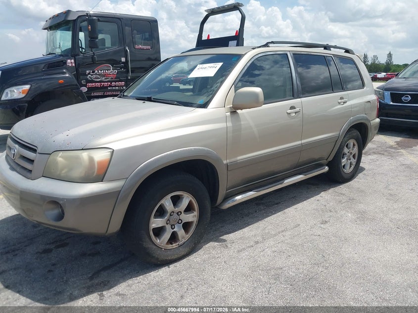 2004 Toyota Highlander VIN JTEDP21A840018294 IAAI salvage auction — NORMAL WEAR, Clear (Florida), sold $750 on 2026-07-23 (photo 2)