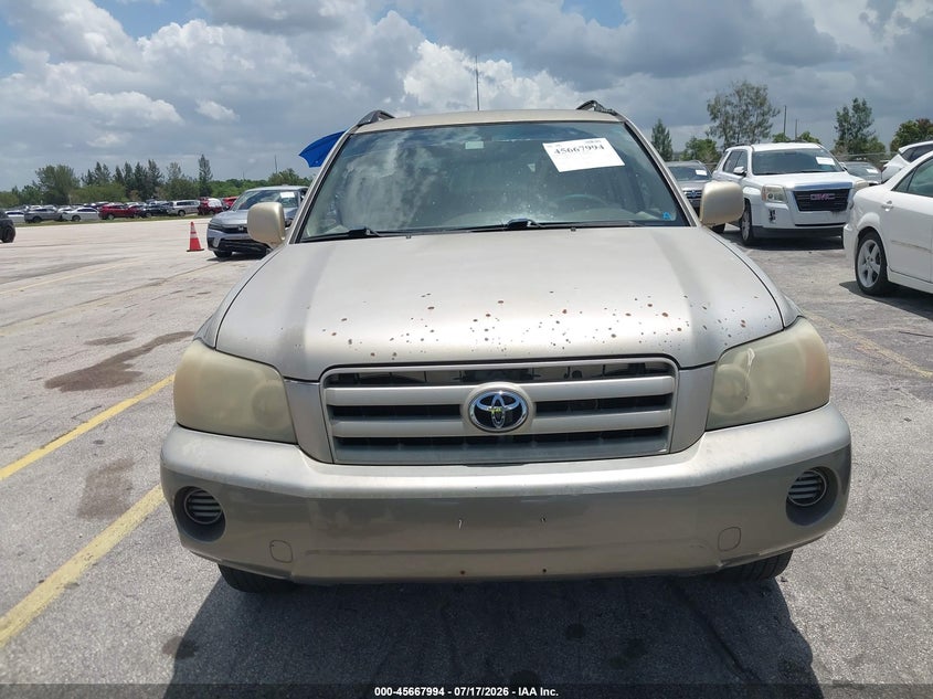 2004 Toyota Highlander VIN JTEDP21A840018294 IAAI salvage auction — NORMAL WEAR, Clear (Florida), sold $750 on 2026-07-23 (photo 6)