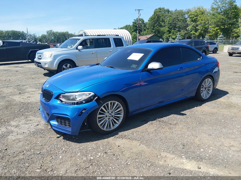 2017 BMW 2er VIN WBA2G3C33HV986714 IAAI salvage auction — FRONT END, Salvage Title, sold $9,200 on 2026-08-27 (photo 2)
