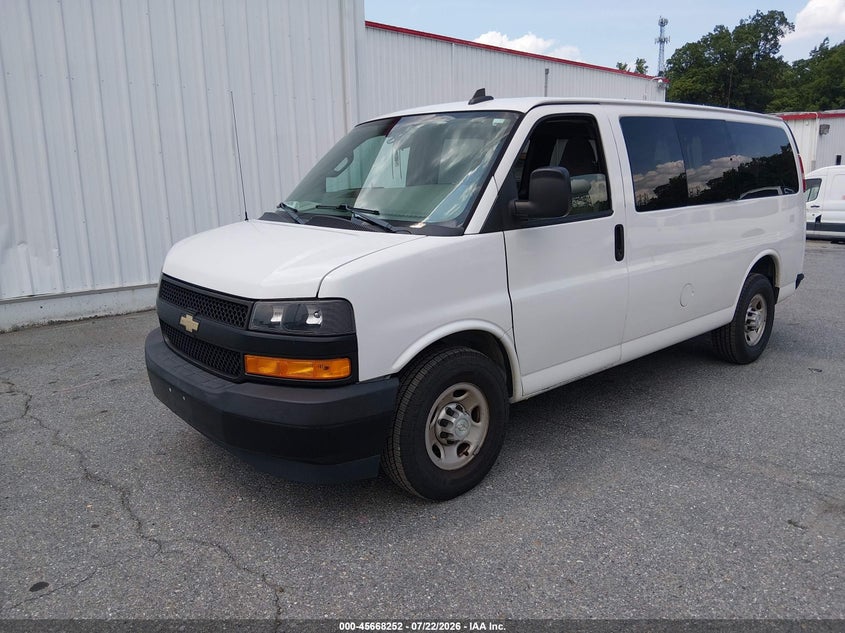 2018 Chevrolet Express 2500 VIN 1GAWGEFG9J1260666 IAAI salvage auction — NORMAL WEAR, Sf97 (Maryland), sold $11,400 on 2026-08-18 (photo 2)