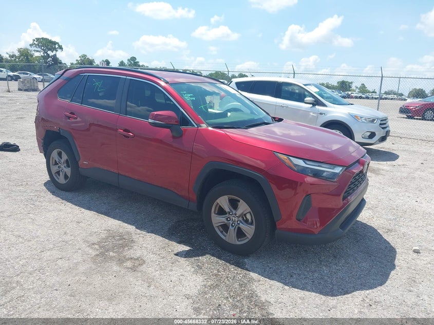 2024 Toyota Rav 4 VIN JTMRWRFVXRD246556 — IAAI salvage auction photo