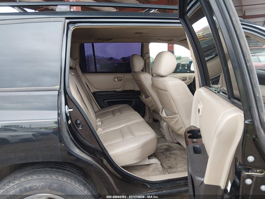 2001 Toyota Highlander VIN JTEHF21A810012298 IAAI salvage auction — NORMAL WEAR, Salvage (Arizona), sold $225 on 2026-07-28 (photo 8)