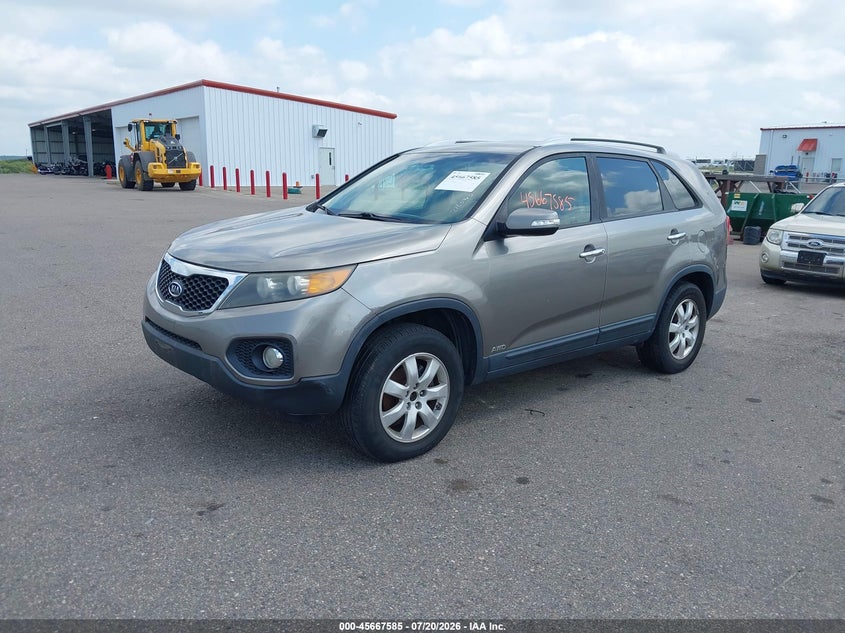 2011 Kia Sorento VIN 5XYKTDA13BG027916 IAAI salvage auction — NORMAL WEAR, Clear (Minnesota), sold $1,000 on 2026-07-29 (photo 6)