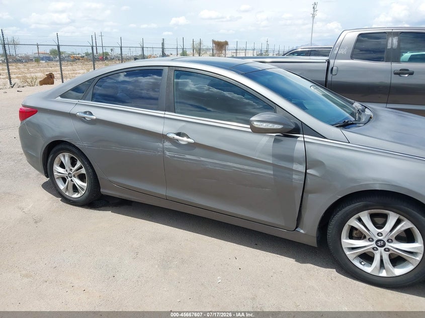 2013 Hyundai Sonata VIN 5NPEC4AC8DH592589 IAAI salvage auction — SIDE, Wait Title, sold $925 on 2026-07-31 (photo 6)