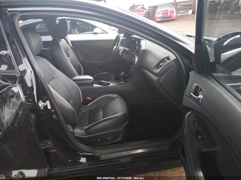 2012 Kia Optima VIN 5XXGR4A60CG001361 IAAI salvage auction — SIDE, Salvage (Arizona), sold $925 on 2026-07-29 (photo 5)