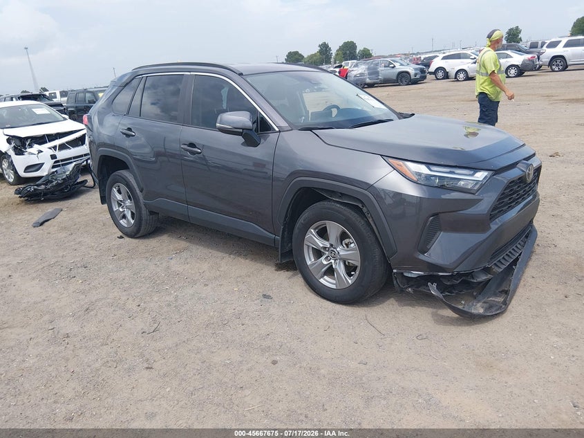 2025 Toyota Rav 4 VIN 2T3P1RFV7SW613606 — IAAI salvage auction photo