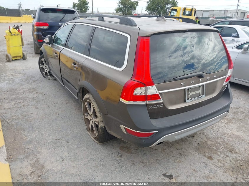 2014 Volvo Xc70 VIN YV4902BZ0E1185941 IAAI salvage auction — NORMAL WEAR, Clear - Dealer Only (California), sold $2,425 on 2026-07-30 (photo 3)