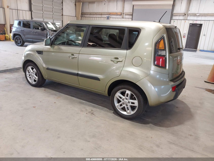 2011 Kia Soul VIN KNDJT2A2XB7233272 IAAI salvage auction — NORMAL WEAR, Clear (North Carolina), sold $500 on 2026-07-30 (photo 3)