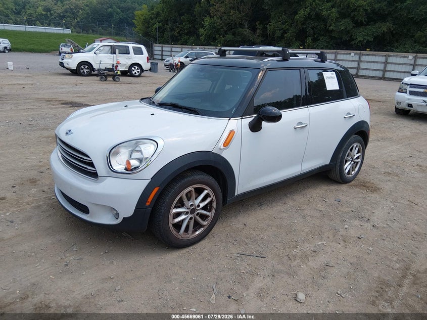 2015 Mini Countryman VIN WMWZB3C56FWR46603 IAAI salvage auction — UNKNOWN, Salvage (Tennessee), sold $675 on 2026-08-12 (photo 2)