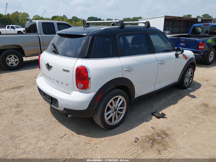 2015 Mini Countryman VIN WMWZB3C56FWR46603 IAAI salvage auction — UNKNOWN, Salvage (Tennessee), sold $675 on 2026-08-12 (photo 4)
