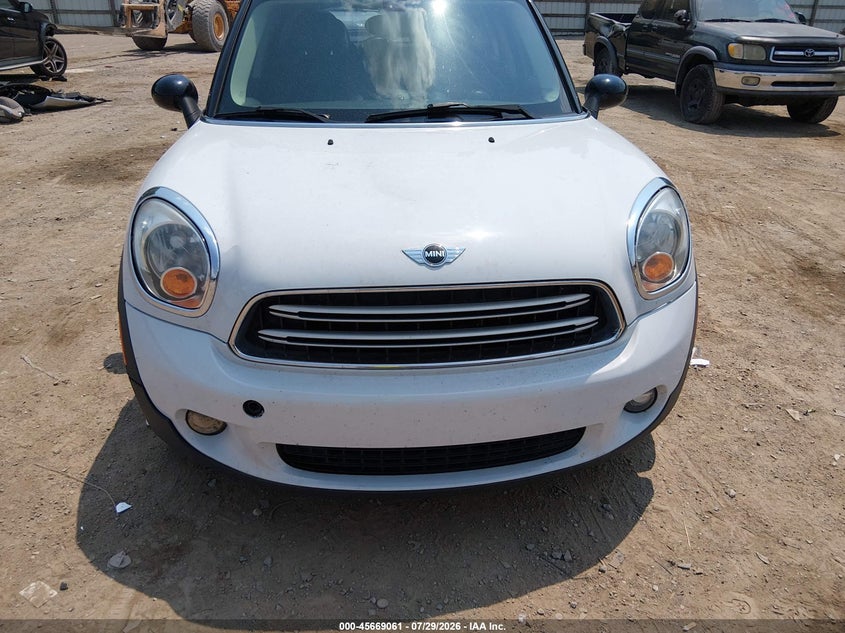 2015 Mini Countryman VIN WMWZB3C56FWR46603 IAAI salvage auction — UNKNOWN, Salvage (Tennessee), sold $675 on 2026-08-12 (photo 6)