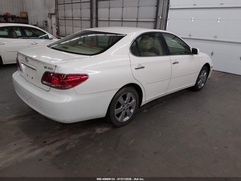 2005 Lexus Es 330 VIN JTHBA30G955090942 IAAI salvage auction — HAIL, Clear (Minnesota), sold $325 on 2026-07-28 (photo 4)