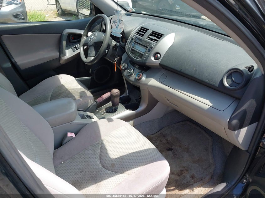 2007 Toyota Rav 4 VIN JTMBD33V976031924 IAAI salvage auction — MECHANICAL, Clear (Tennessee), sold $800 on 2026-07-30 (photo 5)