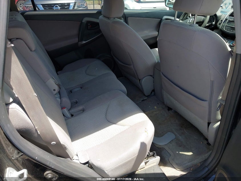 2007 Toyota Rav 4 VIN JTMBD33V976031924 IAAI salvage auction — MECHANICAL, Clear (Tennessee), sold $800 on 2026-07-30 (photo 8)