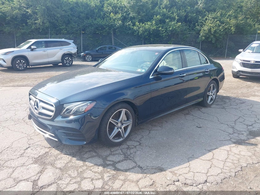2017 Mercedes-benz E-klasse VIN WDDZF4KB5HA085005 IAAI salvage auction — ALL OVER, Wait Title, sold $7,400 on 2026-08-15 (photo 2)