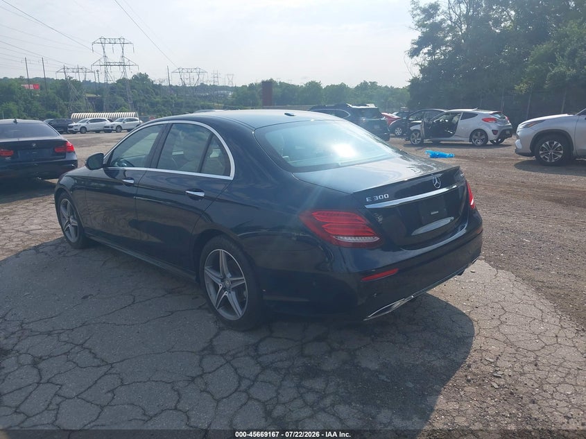 2017 Mercedes-benz E-klasse VIN WDDZF4KB5HA085005 IAAI salvage auction — ALL OVER, Wait Title, sold $7,400 on 2026-08-15 (photo 3)