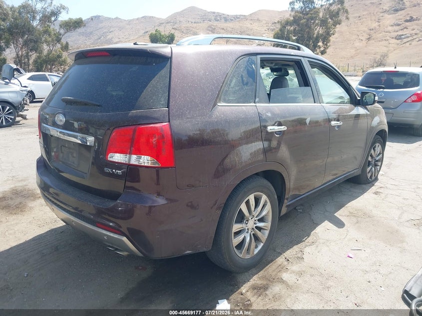 2011 Kia Sorento VIN 5XYKW4A23BG163026 IAAI salvage auction — NORMAL WEAR, App For Dup Clear (California), sold $25 on 2026-07-28 (photo 4)
