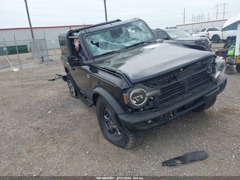 2024 Ford Bronco VIN 1FMDE7AH8RLB50686 — IAAI salvage auction photo