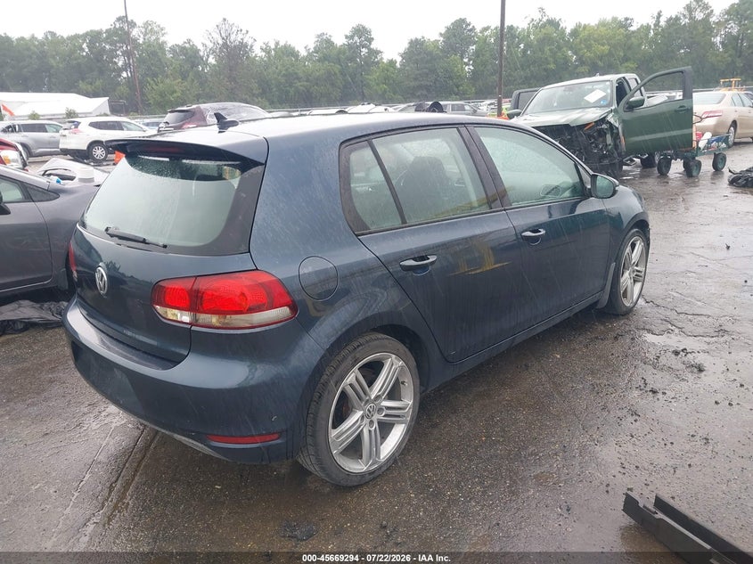 2014 Volkswagen Golf VIN WVWDB7AJ9EW008551 IAAI salvage auction — FRONT END, Clear (Virginia), sold $800 on 2026-08-14 (photo 4)