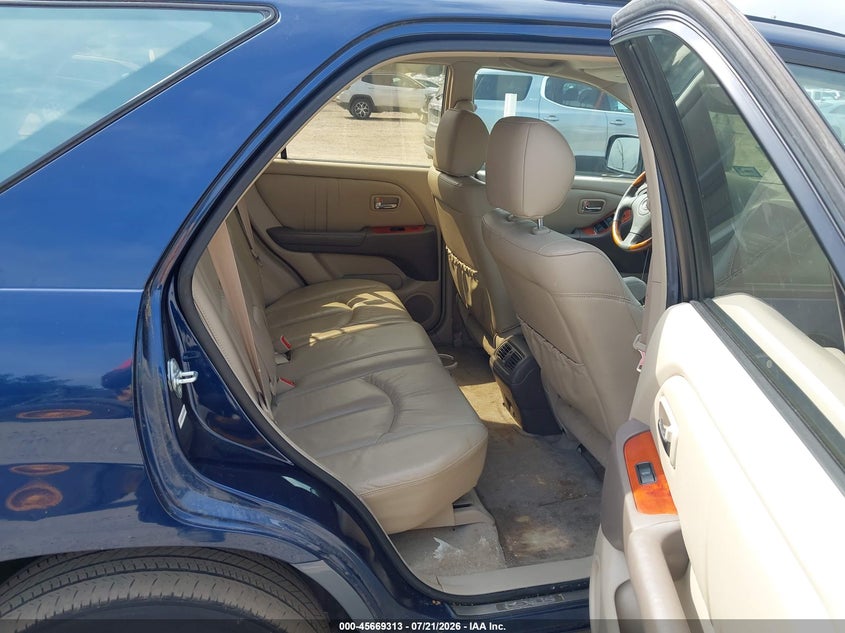 2001 Lexus Rx 300 VIN JTJHF10U310213582 IAAI salvage auction — NORMAL WEAR, Clear (New Jersey), sold $25 on 2026-07-28 (photo 8)