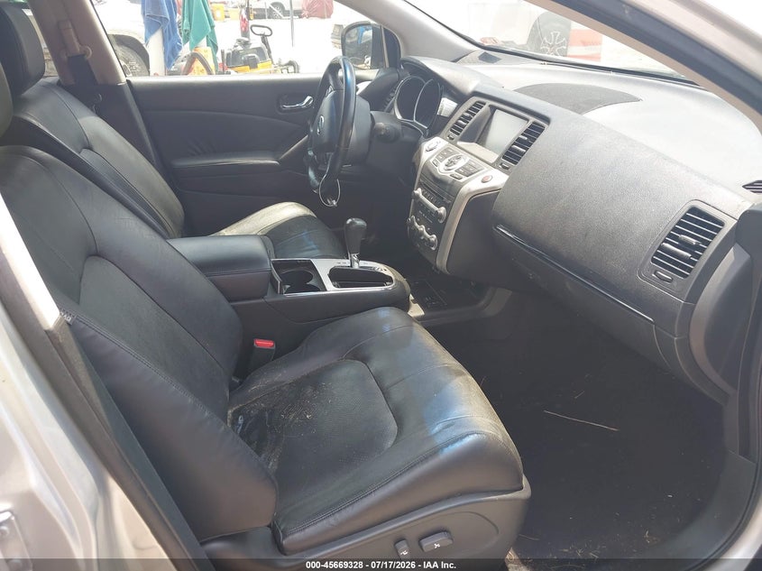 2009 Nissan Murano VIN JN8AZ18WX9W211813 IAAI salvage auction — NORMAL WEAR, Clear (Virginia), sold $25 on 2026-07-28 (photo 5)