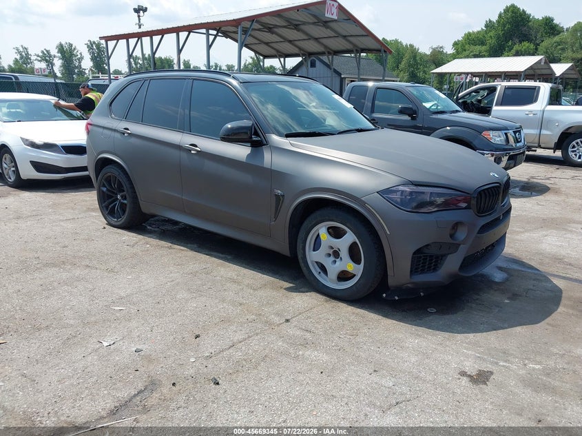 2016 BMW X5 m VIN 5YMKT6C55G0R79266 — IAAI salvage auction photo
