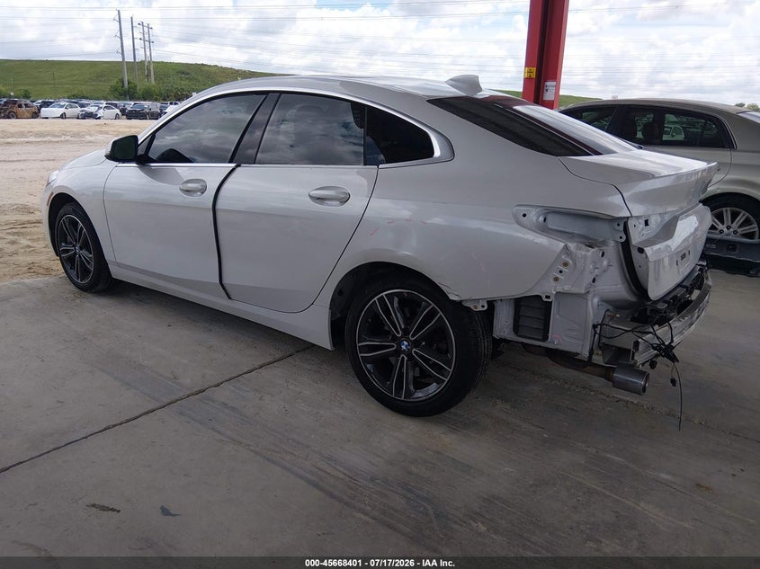 2024 BMW 2er VIN WBA53AK03R7R50869 IAAI salvage auction — REAR END, Salvage Title, sold $9,675 on 2026-08-19 (photo 3)