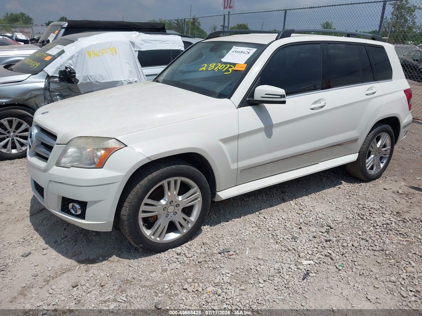 2010 Mercedes-benz Glk-class VIN WDCGG5GBXAF329246 IAAI salvage auction — NORMAL WEAR, Clear (Indiana), sold $1,825 on 2026-08-01 (photo 2)