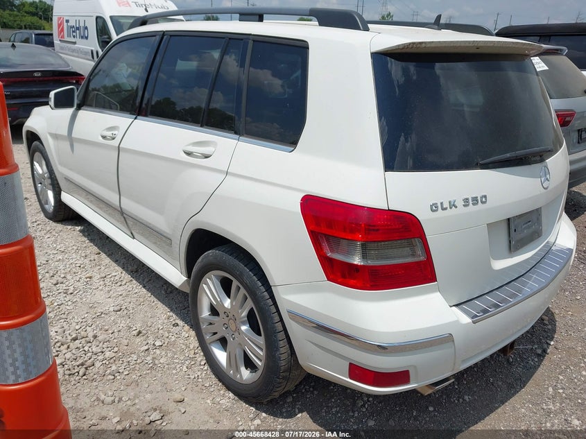 2010 Mercedes-benz Glk-class VIN WDCGG5GBXAF329246 IAAI salvage auction — NORMAL WEAR, Clear (Indiana), sold $1,825 on 2026-08-01 (photo 3)