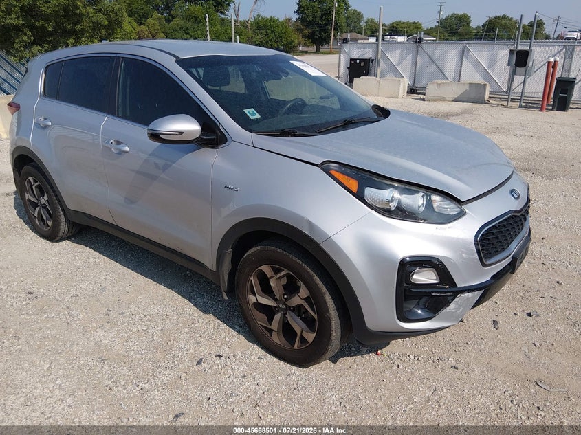 2020 Kia Sportage VIN KNDPMCAC9L7647201 IAAI salvage auction — LEFT FRONT, Salvage (Illinois), sold $4,650 on 2026-08-29 (photo 1)