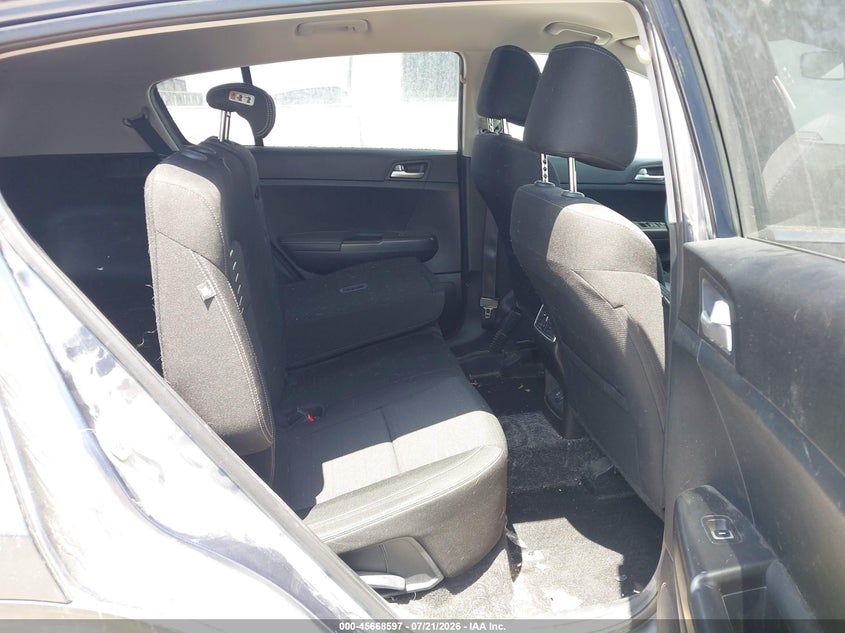 2018 Kia Sportage VIN KNDPM3AC5J7343148 IAAI salvage auction — NORMAL WEAR, Original (Texas), sold $25 on 2026-07-28 (photo 8)