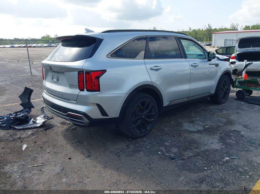 2021 Kia Sorento VIN 5XYRK4LF0MG032939 IAAI salvage auction — FRONT END, Salvage Title, sold $5,700 on 2026-08-26 (photo 4)
