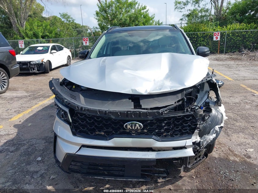 2021 Kia Sorento VIN 5XYRK4LF0MG032939 IAAI salvage auction — FRONT END, Salvage Title, sold $5,700 on 2026-08-26 (photo 6)