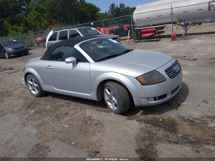 2001 Audi Tt VIN TRUUT28N211047780 IAAI salvage auction — NORMAL WEAR, Clear (Mississippi), sold $25 on 2026-07-29 (photo 1)