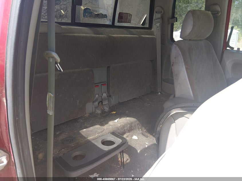 2004 Toyota Tacoma VIN 5TEWN72NX4Z405947 IAAI salvage auction — ALL OVER, Original (Vermont), sold $25 on 2026-07-30 (photo 7)
