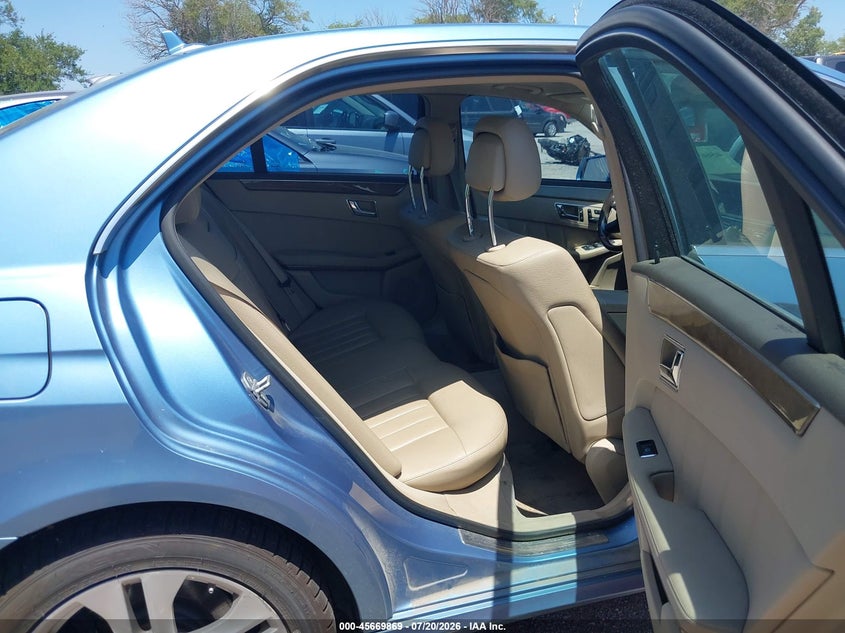 2011 Mercedes-benz E-klasse VIN WDDHF8HB1BA307895 IAAI salvage auction — SIDE, Certificate Of Title (Nebraska), sold $2,900 on 2026-08-20 (photo 8)