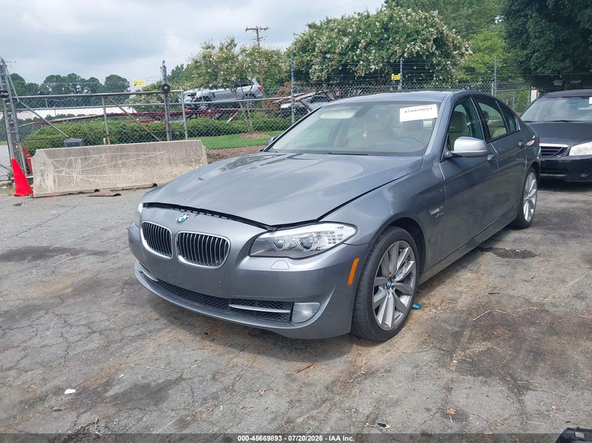 2011 BMW 5 series VIN WBAFU7C58BDU54018 IAAI salvage auction — FRONT END, Salvage (North Carolina), sold $2,700 on 2026-08-02 (photo 2)