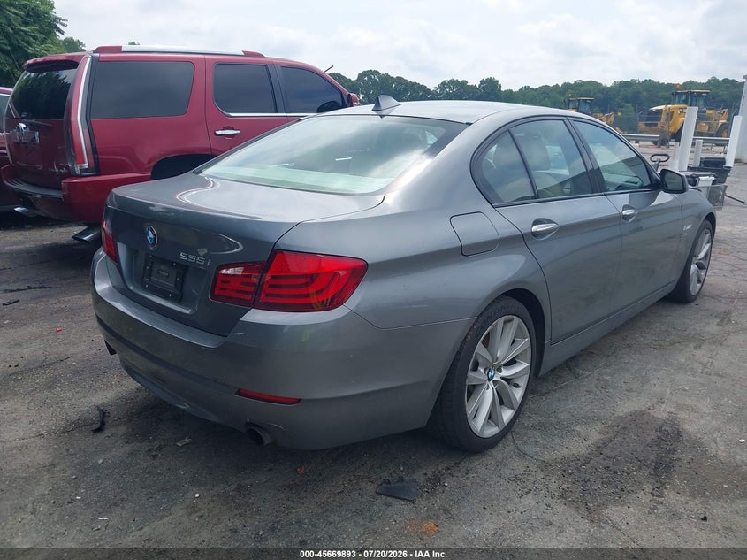 2011 BMW 5 series VIN WBAFU7C58BDU54018 IAAI salvage auction — FRONT END, Salvage (North Carolina), sold $2,700 on 2026-08-02 (photo 4)